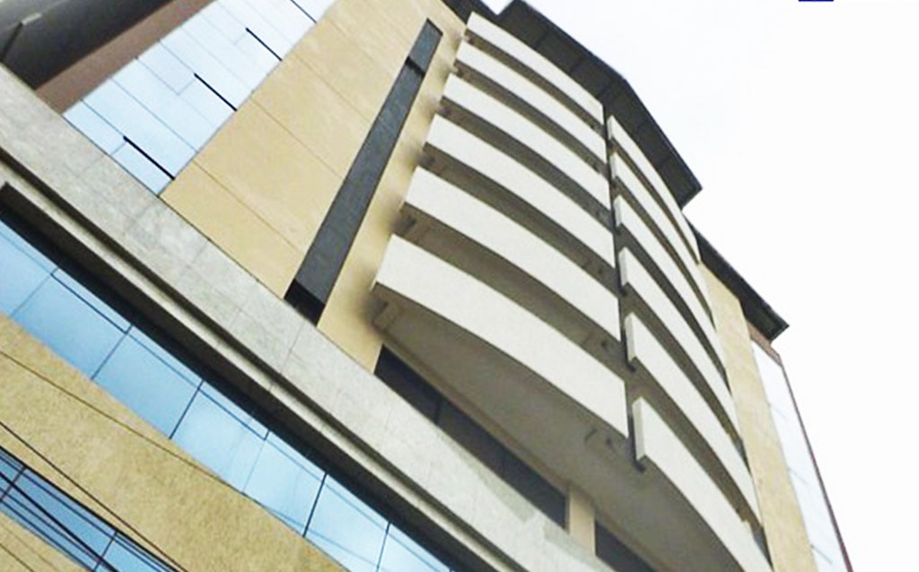 Residential Building - Riche